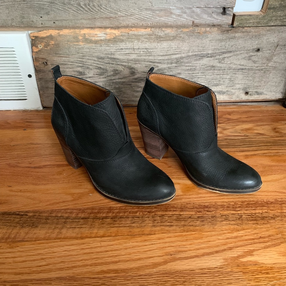 Lucky Brand Ehllen Bootie 7.5
